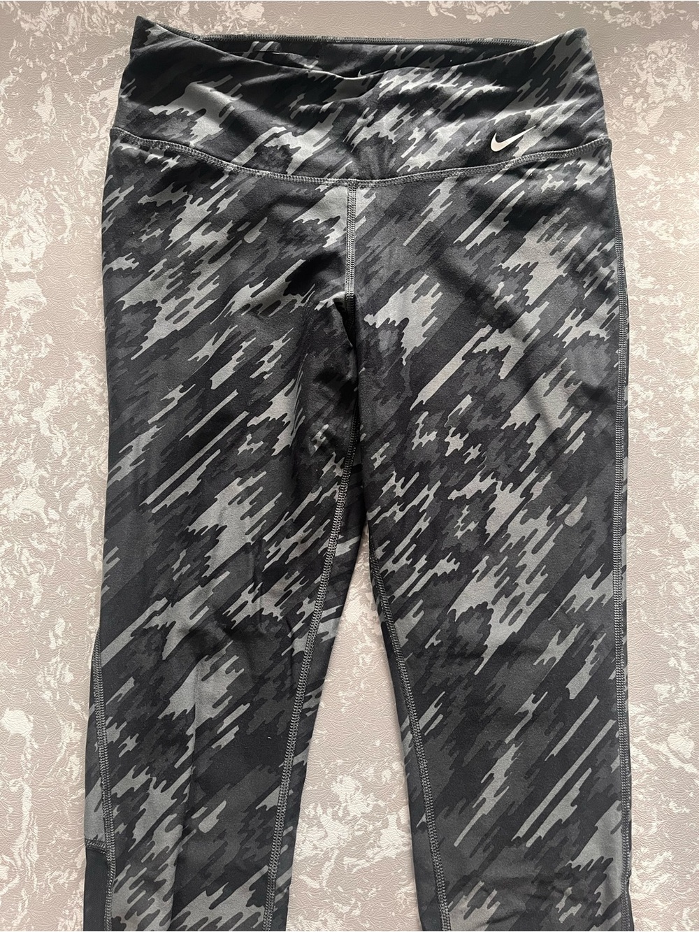 Nike Black & Gray Camo Athletic Leggings